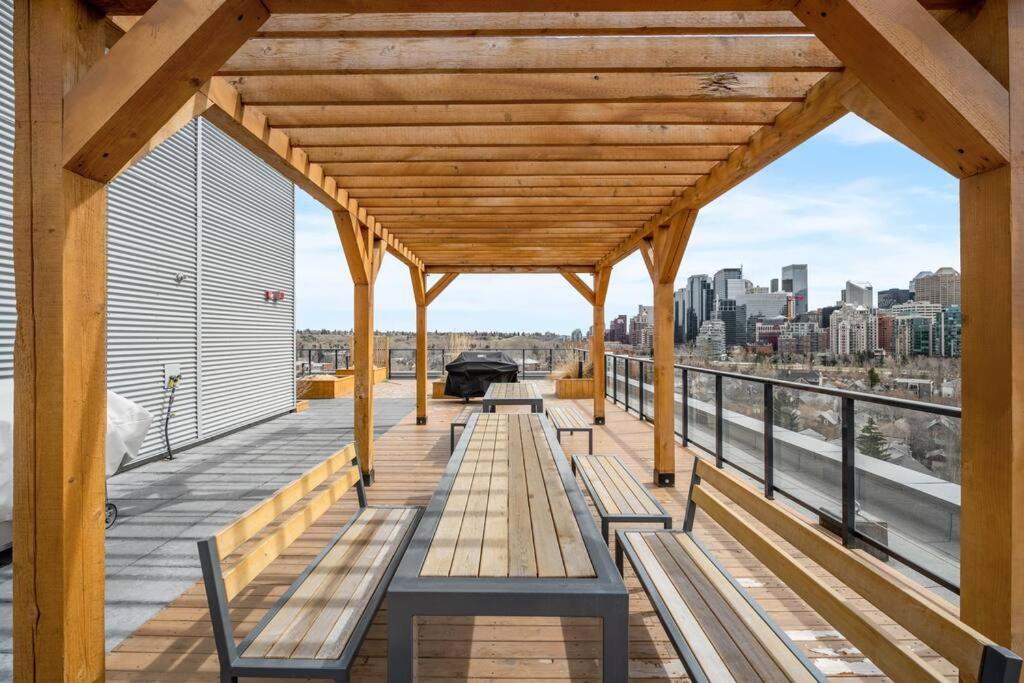 Chic 1Br Kensington Unit W/Parking Apartman YYC Kültér fotó