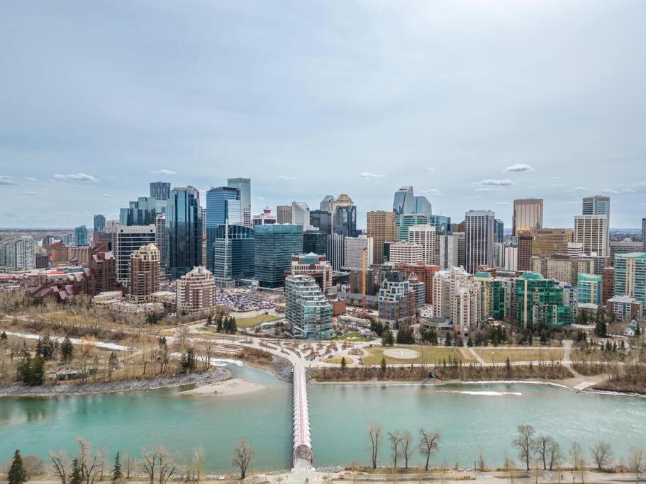 Chic 1Br Kensington Unit W/Parking Apartman YYC Kültér fotó