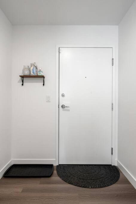 Chic 1Br Kensington Unit W/Parking Apartman YYC Kültér fotó