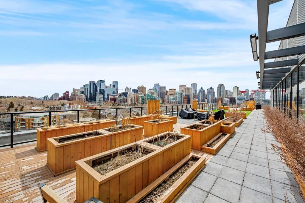 Chic 1Br Kensington Unit W/Parking Apartman YYC Kültér fotó