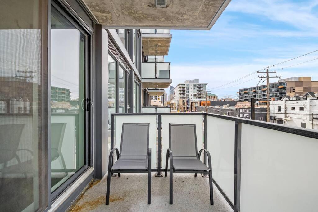 Chic 1Br Kensington Unit W/Parking Apartman YYC Kültér fotó