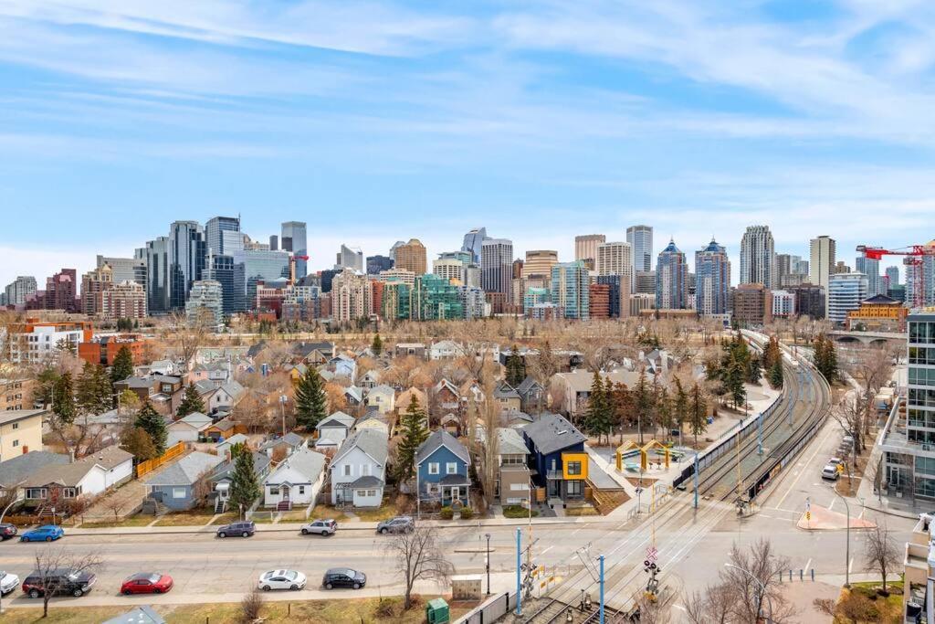 Chic 1Br Kensington Unit W/Parking Apartman YYC Kültér fotó