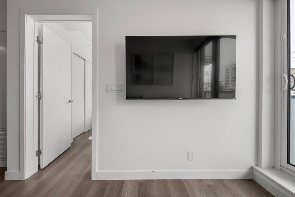 Chic 1Br Kensington Unit W/Parking Apartman YYC Kültér fotó
